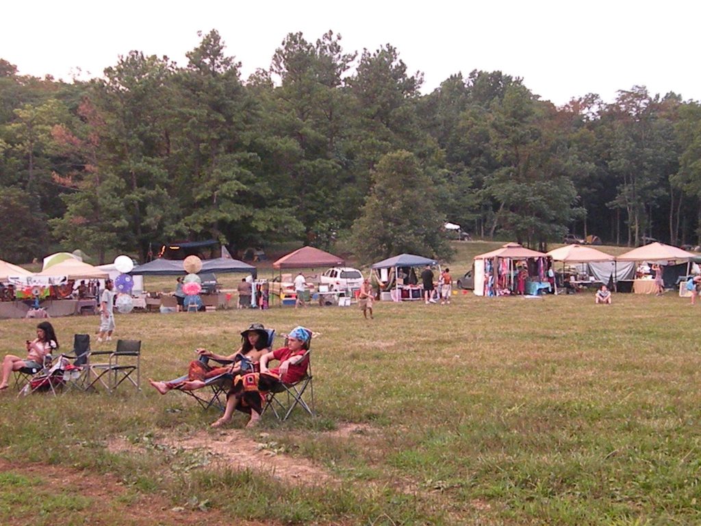 Campground_Vendors_And_Nomads.jpg