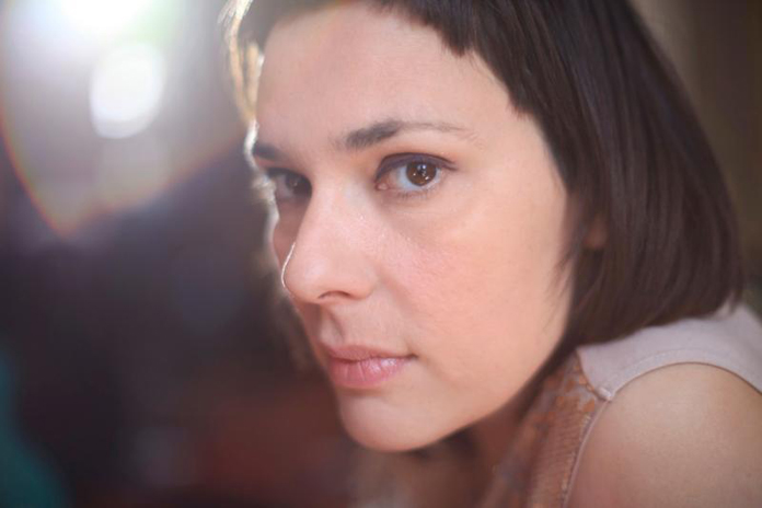 Laetitia-Sadier-photo-1.jpg