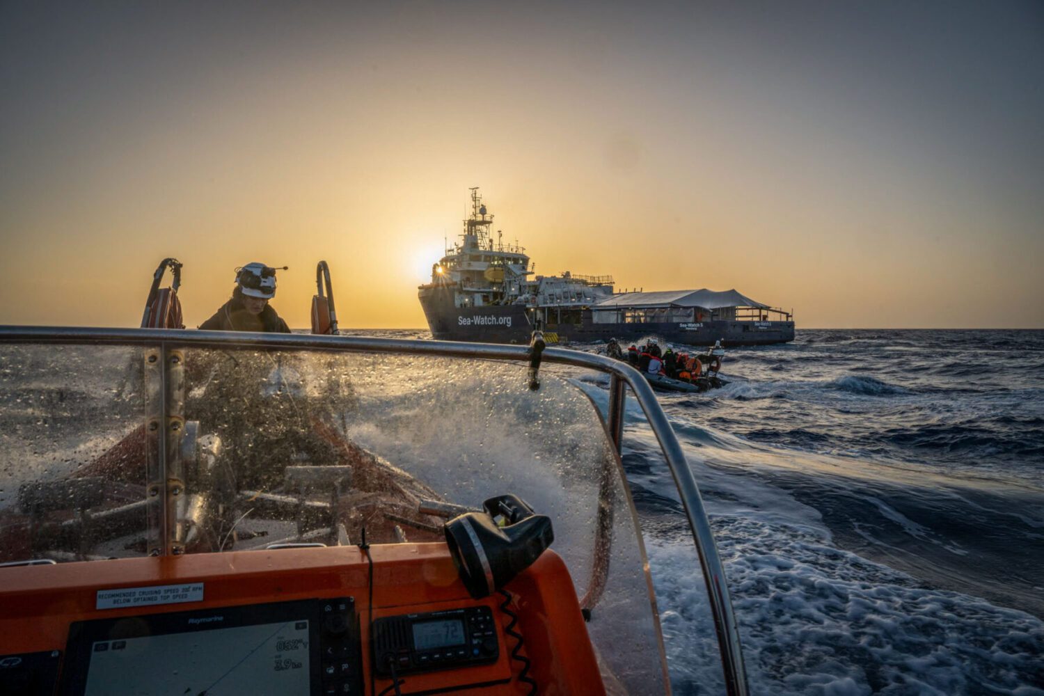 Shuttling to the SW5 with sunrise Sea-Watch-journal-by-Mark-Pryor_RVA-Magazine-2025