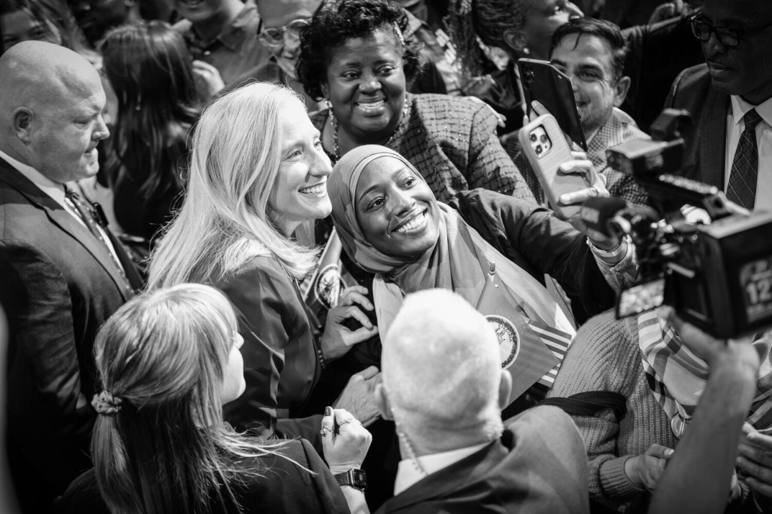 Abigail Spanberger Election Night_photo by Kimberly Frost_RVA Magazine 2025-10 Abigail-Spanberger-Election-Night_photo-by-Kimberly-Frost_RVA-Magazine-2025