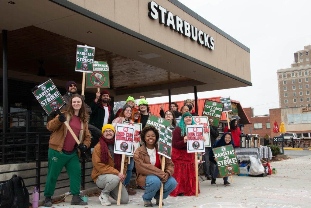 Starbucks-strike-Richmond_R.-Anthony-Harris_RVA-Magazine-2025