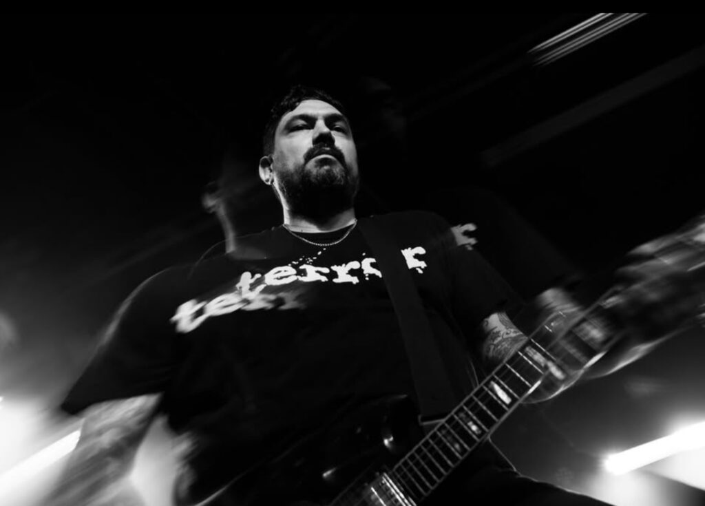 Mike-Ireland-of-I-AM-THE-AVALANCHE-by-R-Anthony-Harris_photo-by-Klaus-Burkhart_RVA-Magazine