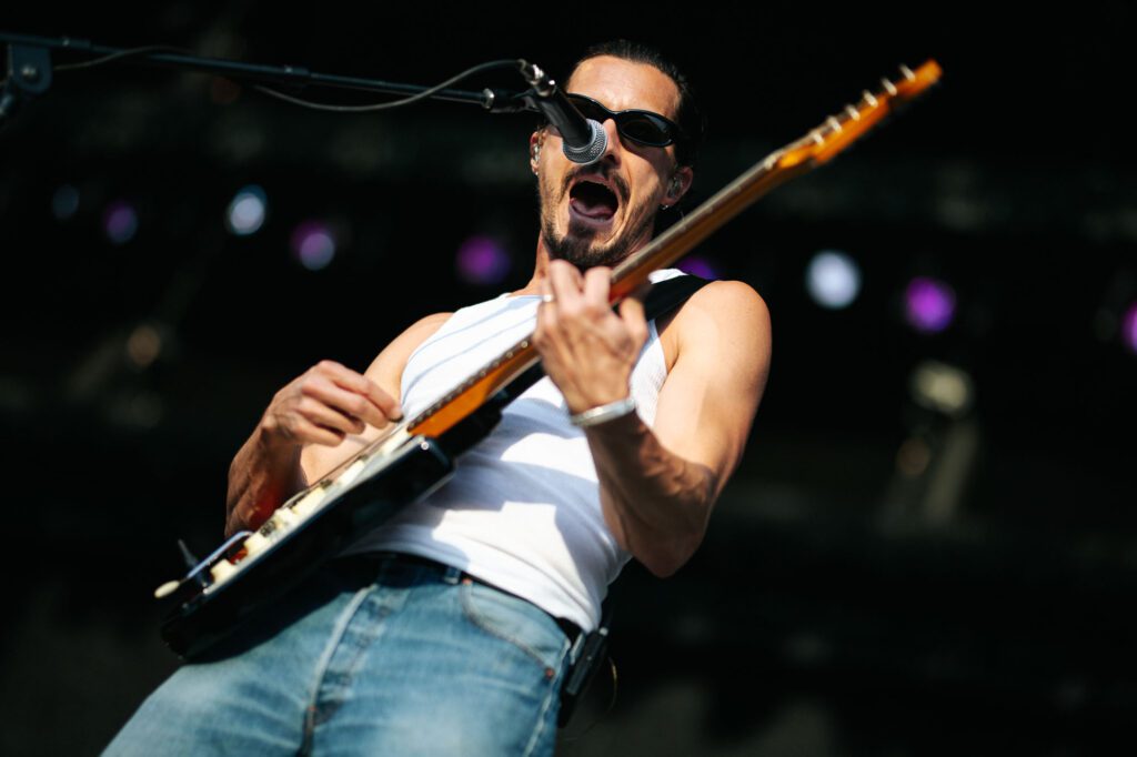 Young-The-Giant-Allianz-Amphitheater_photo-by-Joey-Wharton_RVA-Magazine-2026
