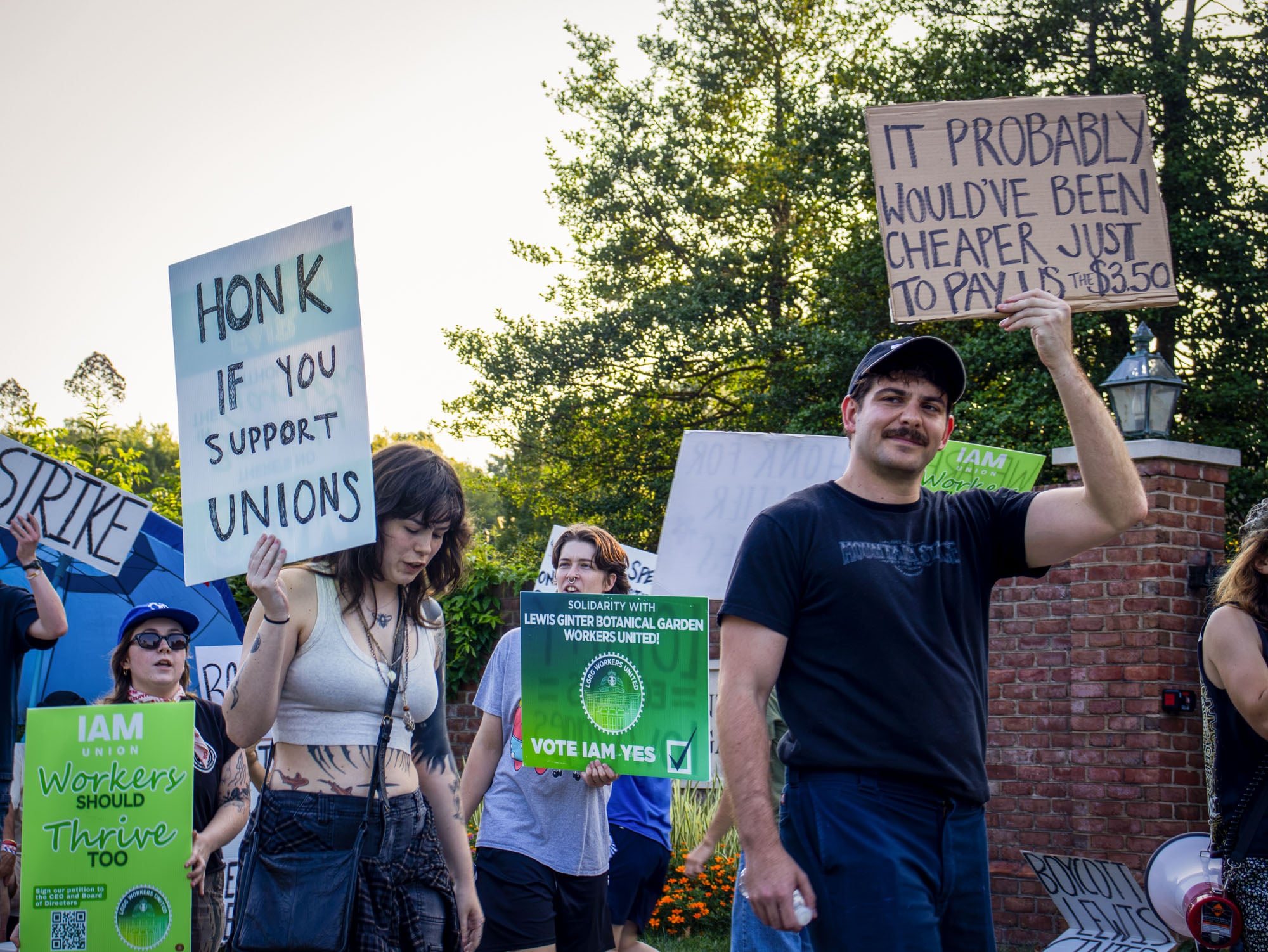 Lewis-Ginter-Strike-by-Griffin-Smalley_photo-by-Elizabeth-van-Hilst_RVA-Magazine-2026