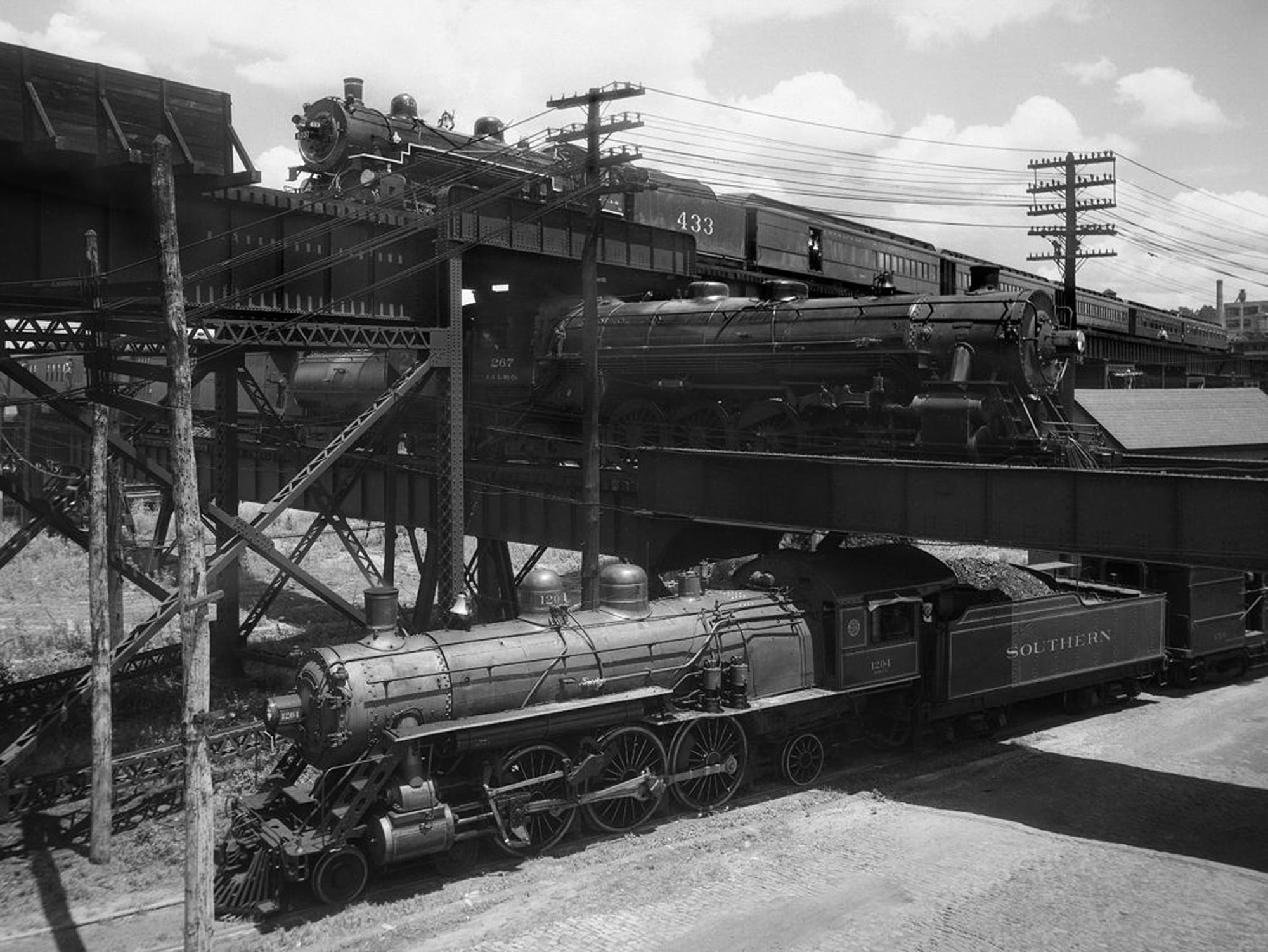 Triple-Crossing-1926_photo-by-Dementi-Studios_RVA-Magazine-2026 Triple-Crossing-1926_photo-by-Dementi-Studios_RVA-Magazine-2026