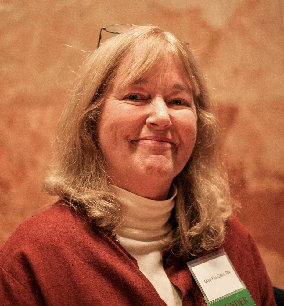 Mary-File-Clem-passing-by-R-Anthony-Harris_RVA-Magazine-2026