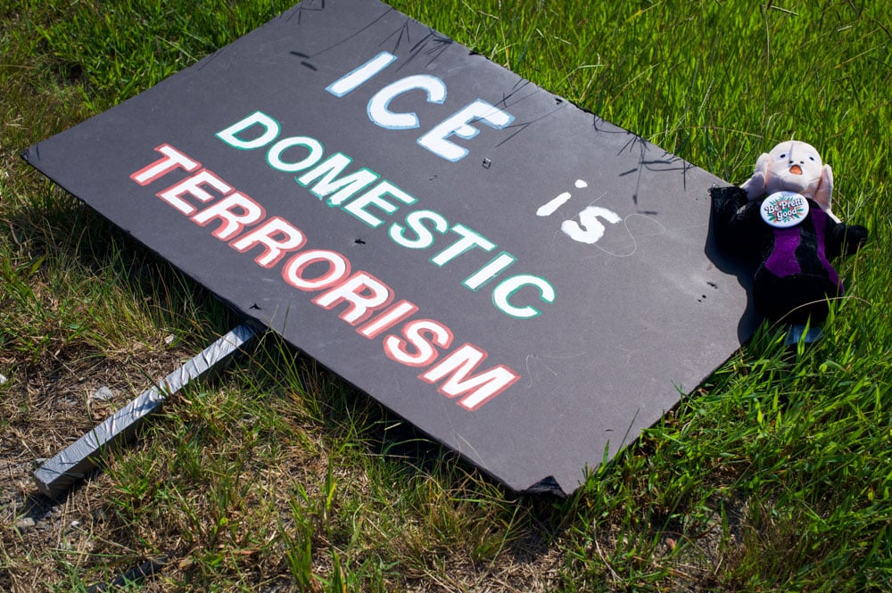 Richmond-Airport-ICE-Protest-September-2026_by-R-Anthony-Harris_RVA-Magazine-2026