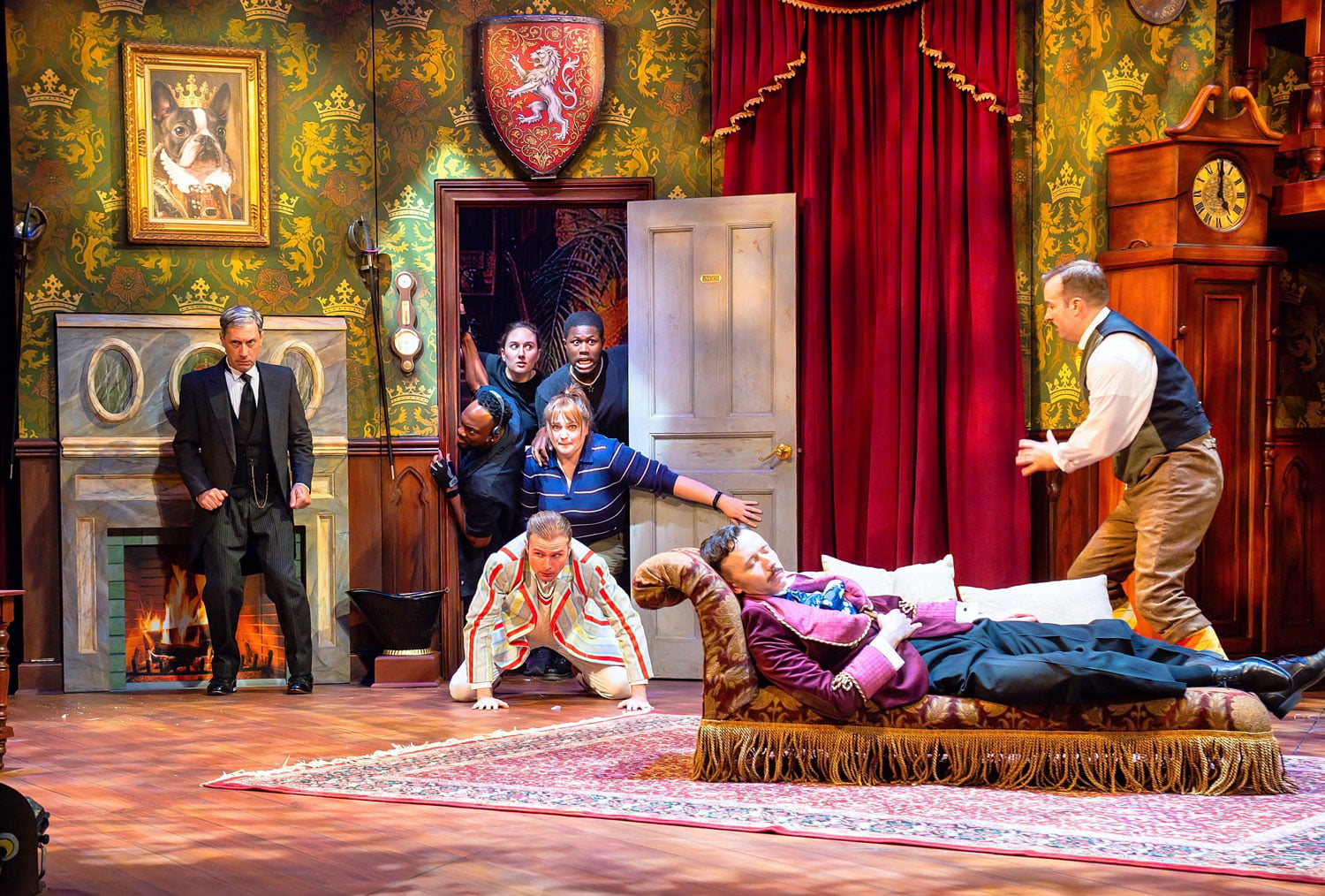 The-Play-That-Goes-Wrong-Virginia-Repertory-Theatre-review-by-Christian-Detres_photo-by-Aaron-Sutten_RVA-Magazine-2026- The-Play-That-Goes-Wrong-Virginia-Repertory-Theatre-review-by-Christian-Detres_photo-by-Aaron-Sutten_RVA-Magazine-2026